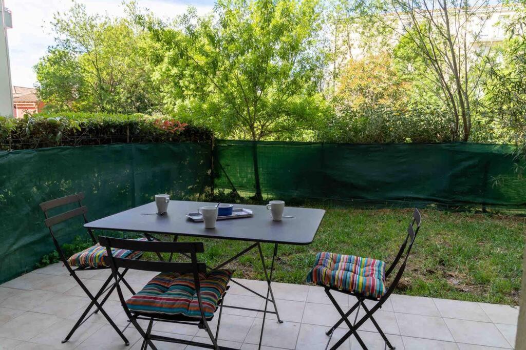 Appartement Avignon Garage-Spacieuse Terrasse Екстер'єр фото