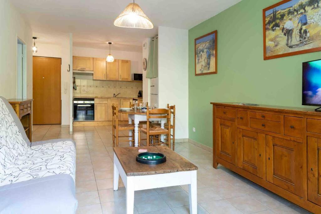 Appartement Avignon Garage-Spacieuse Terrasse Екстер'єр фото