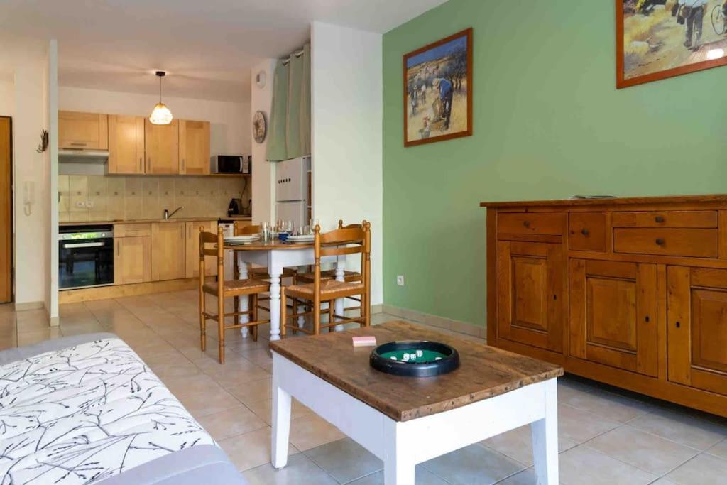 Appartement Avignon Garage-Spacieuse Terrasse Екстер'єр фото
